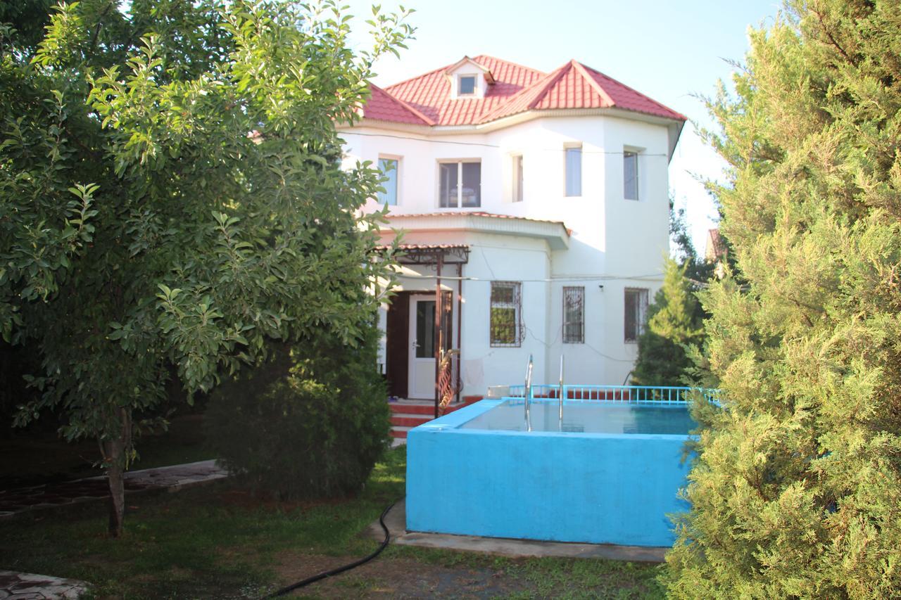 Dream Hostel Шымкент Экстерьер фото
